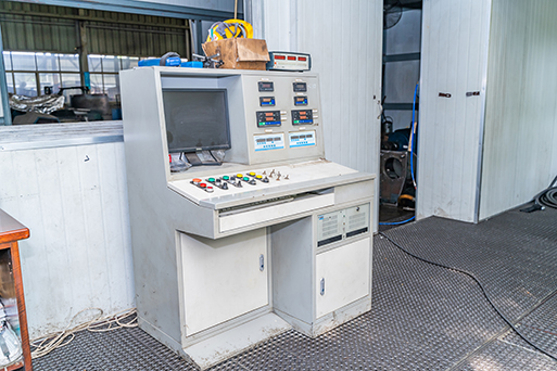 研發(fā)設(shè)備